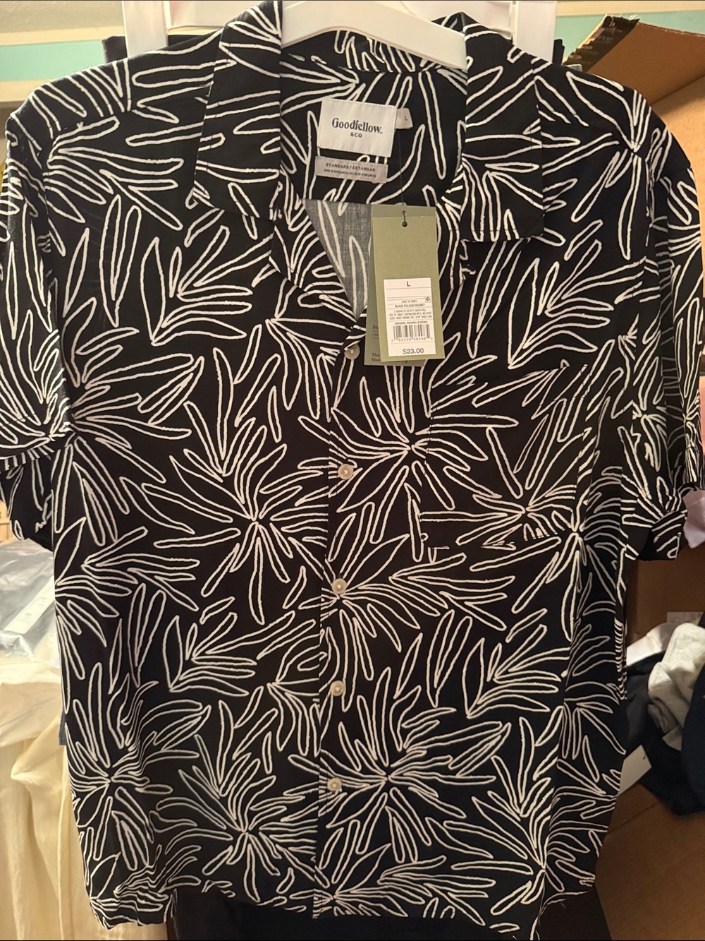 Goodfellow & Co Black Button-Down Shirt with White Abstract Leaf Print